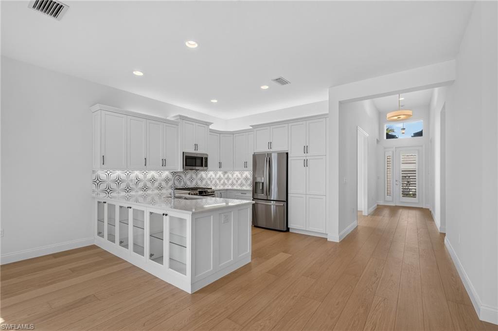12436 Purple Ficus WAY