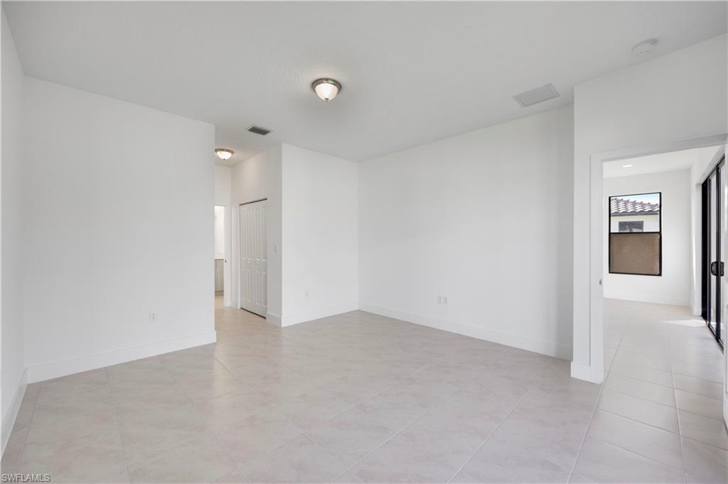 5574 Cassidy LN