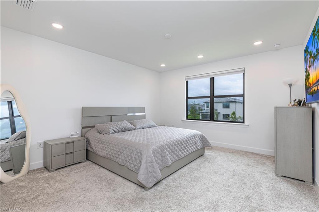 1854 Mesa LN
