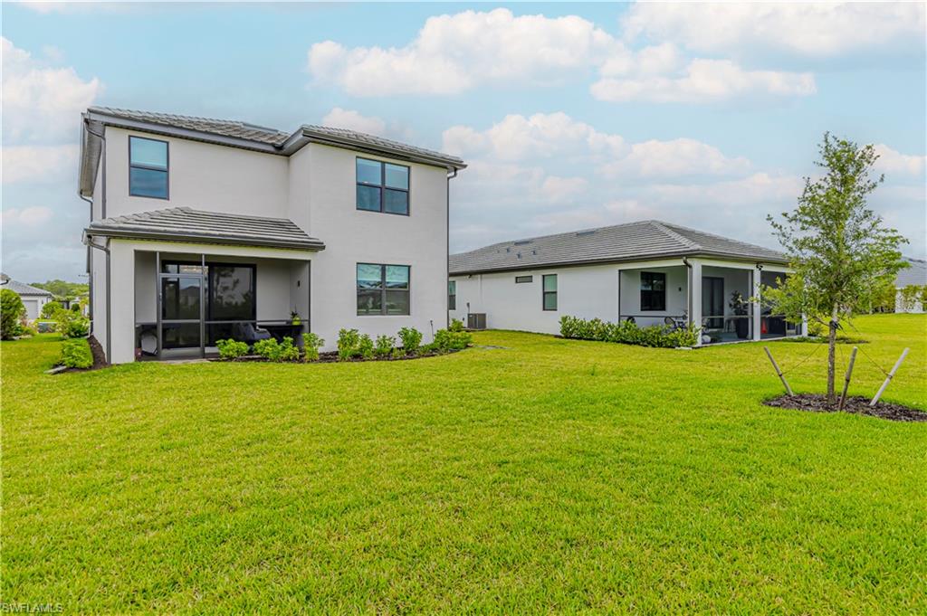 1854 Mesa LN