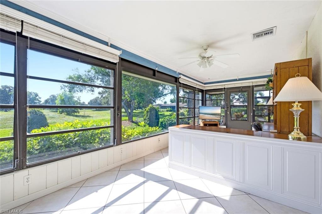 120 Fleur De Lis LN