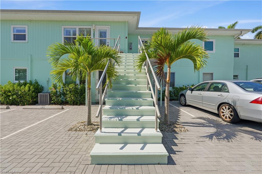285 8th AVE S 285