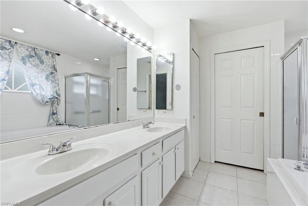 17841 Bermuda Dunes DR