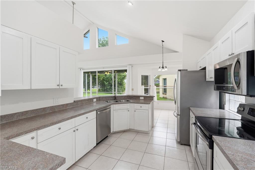 17841 Bermuda Dunes DR