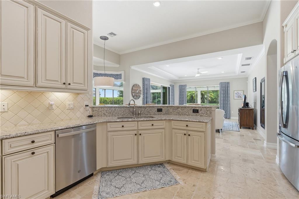 9915 Corso Bello DR
