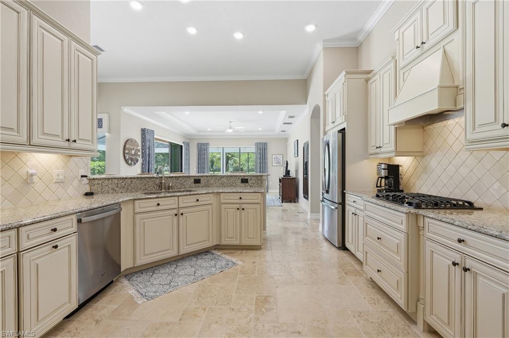9915 Corso Bello DR