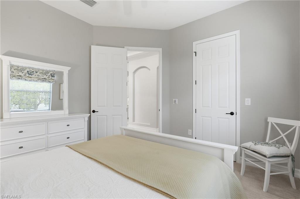 9915 Corso Bello DR