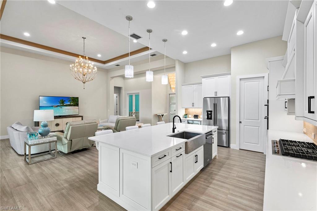 14338 Laguna Springs LN