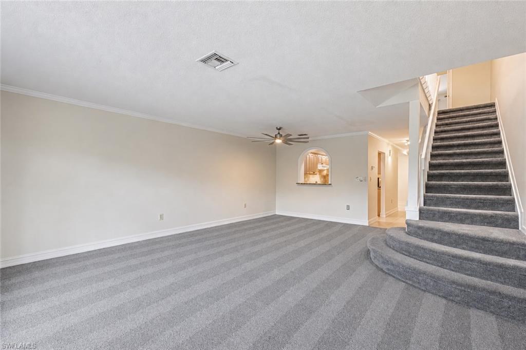 1050 6th ST S 1050