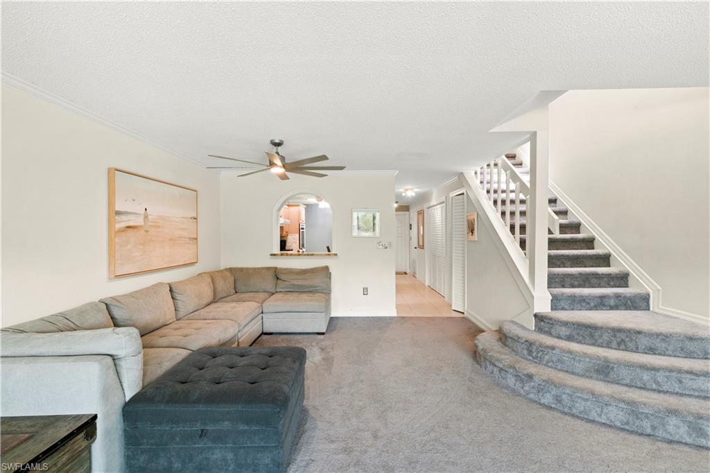 1050 6th ST S 1050