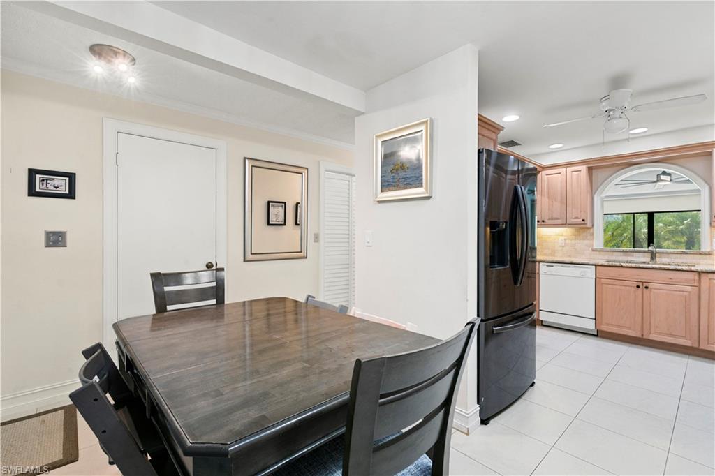 1050 6th ST S 1050