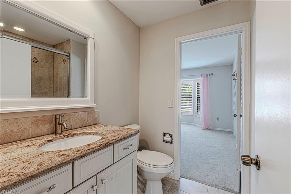1050 6th ST S 1050