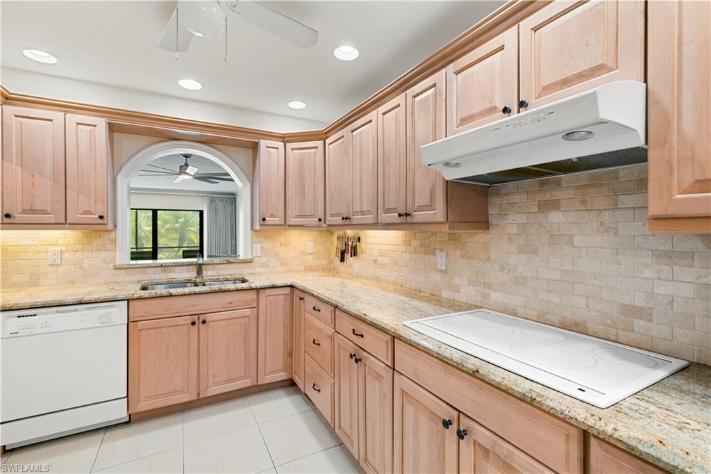 1050 6th ST S 1050