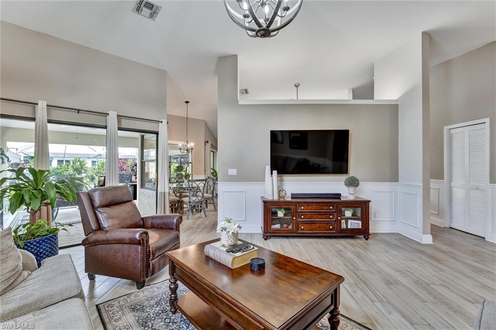 453 Countryside DR