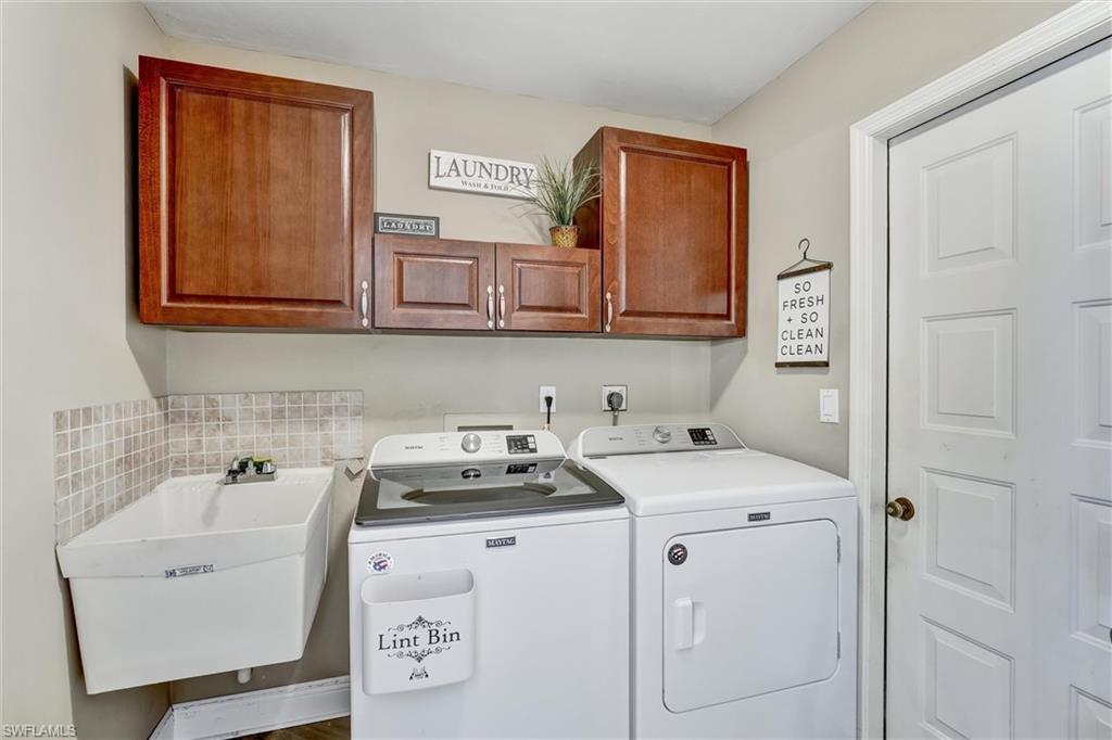 453 Countryside DR