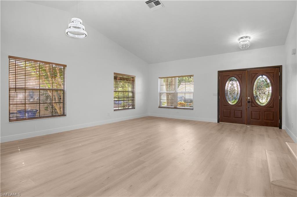 12960 Eagle Pointe CIR