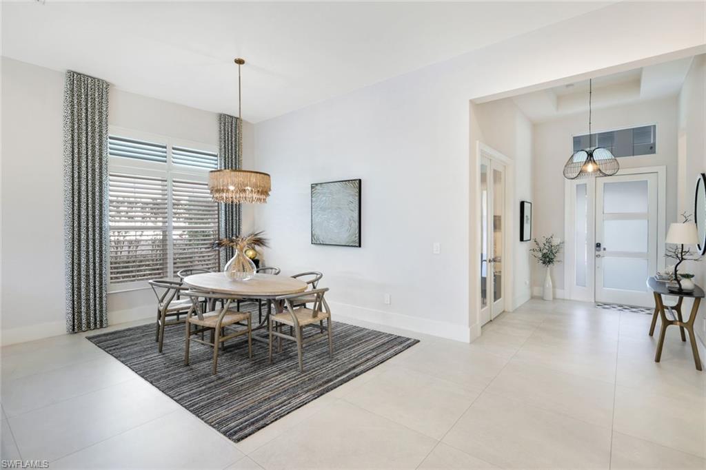 3176 Capistrano LN