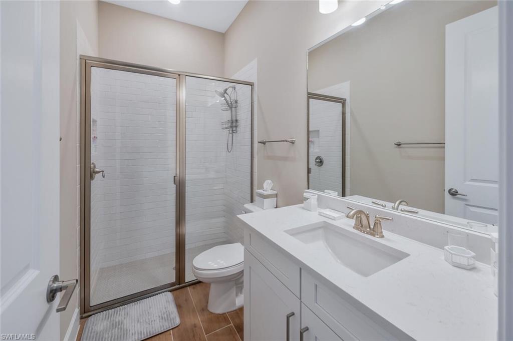 8448 Rosa CT
