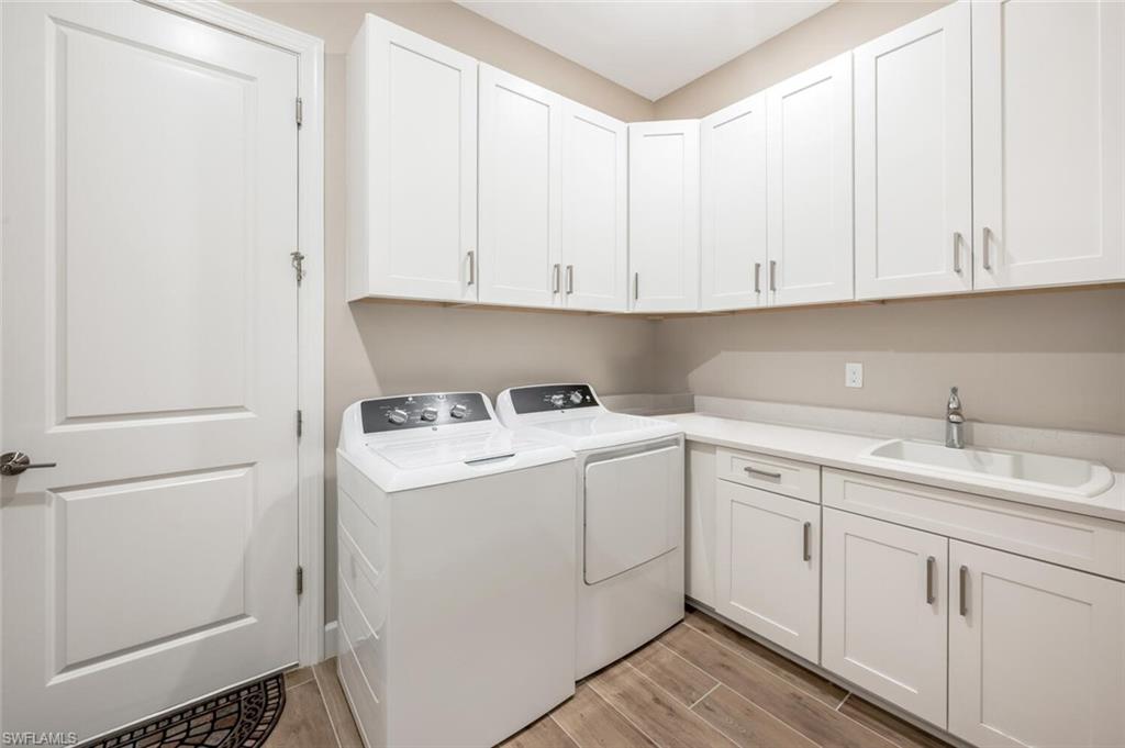 8448 Rosa CT