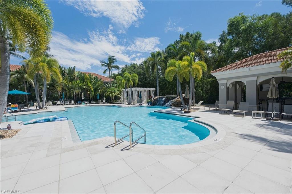 23421 Alamanda DR 201