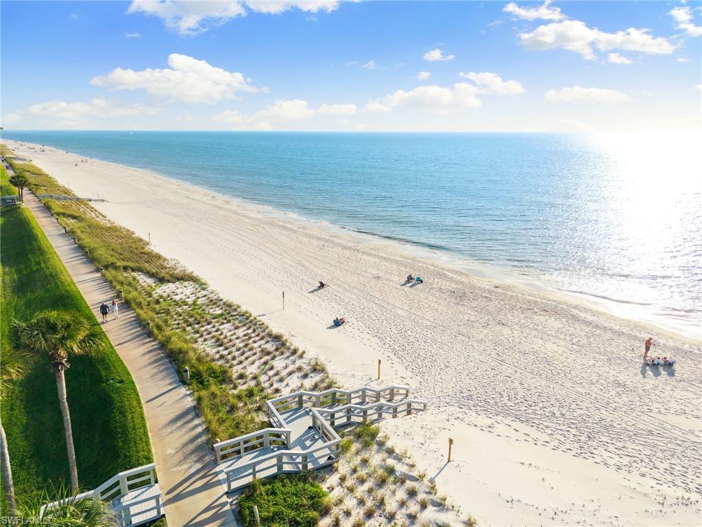 4401 Gulf Shore BLVD N D806