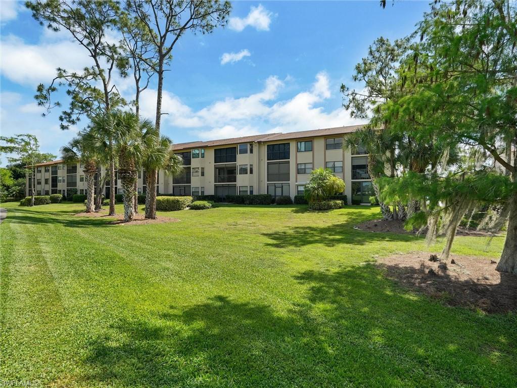 7300 Saint Ives WAY 5301