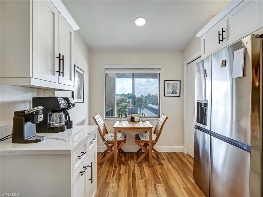 7300 Saint Ives WAY 5301