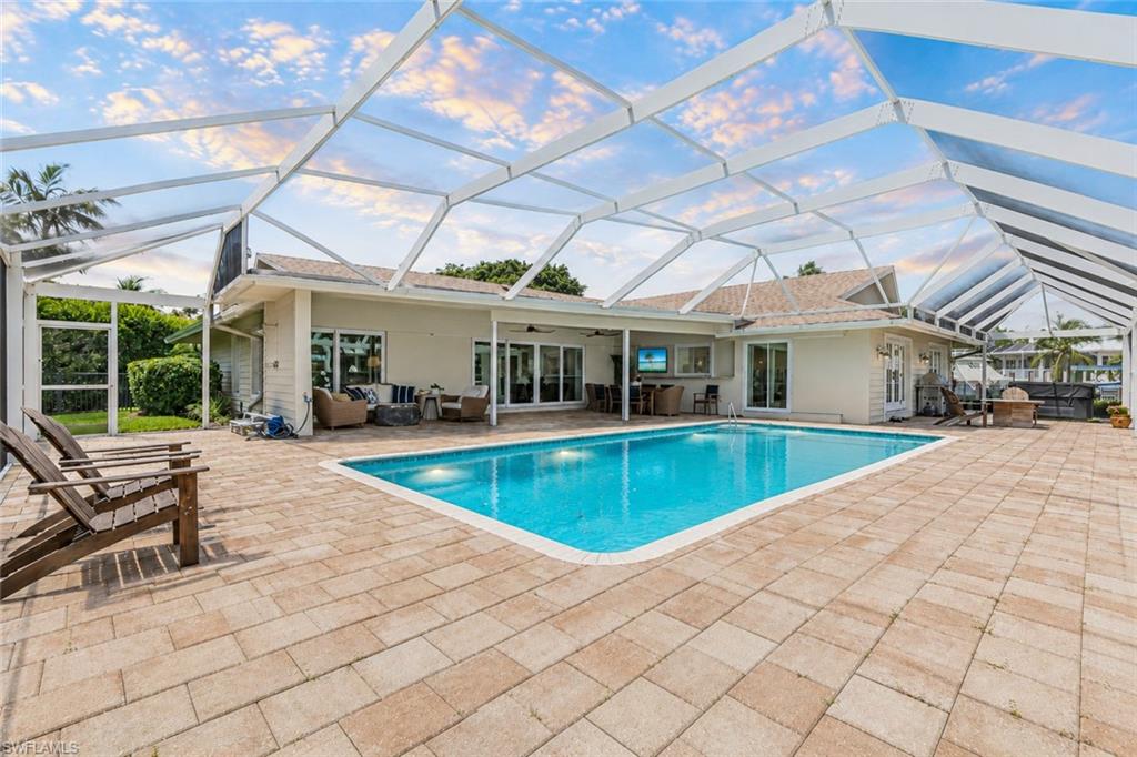 2185 Trout CT