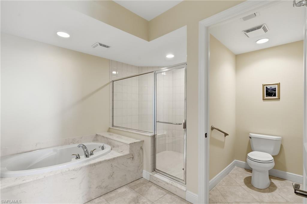285 Grande WAY 401
