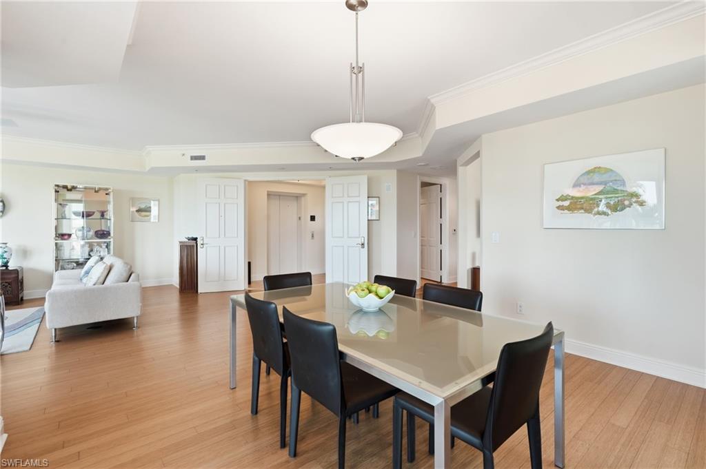 285 Grande WAY 401