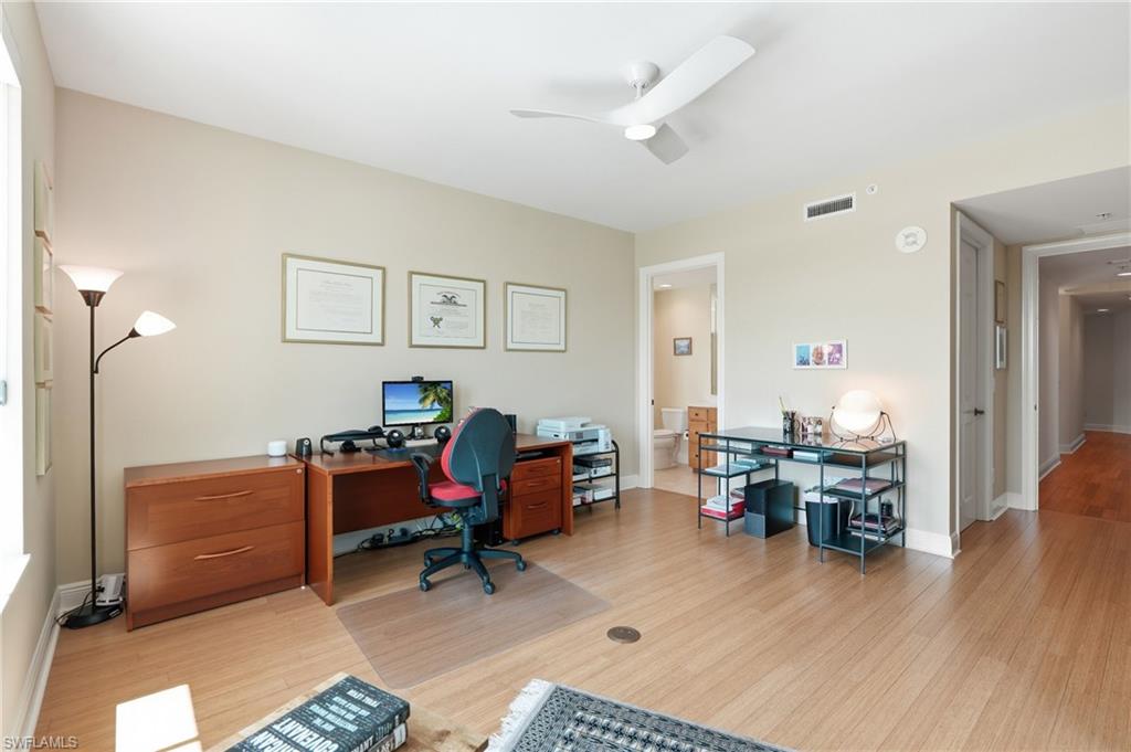 285 Grande WAY 401