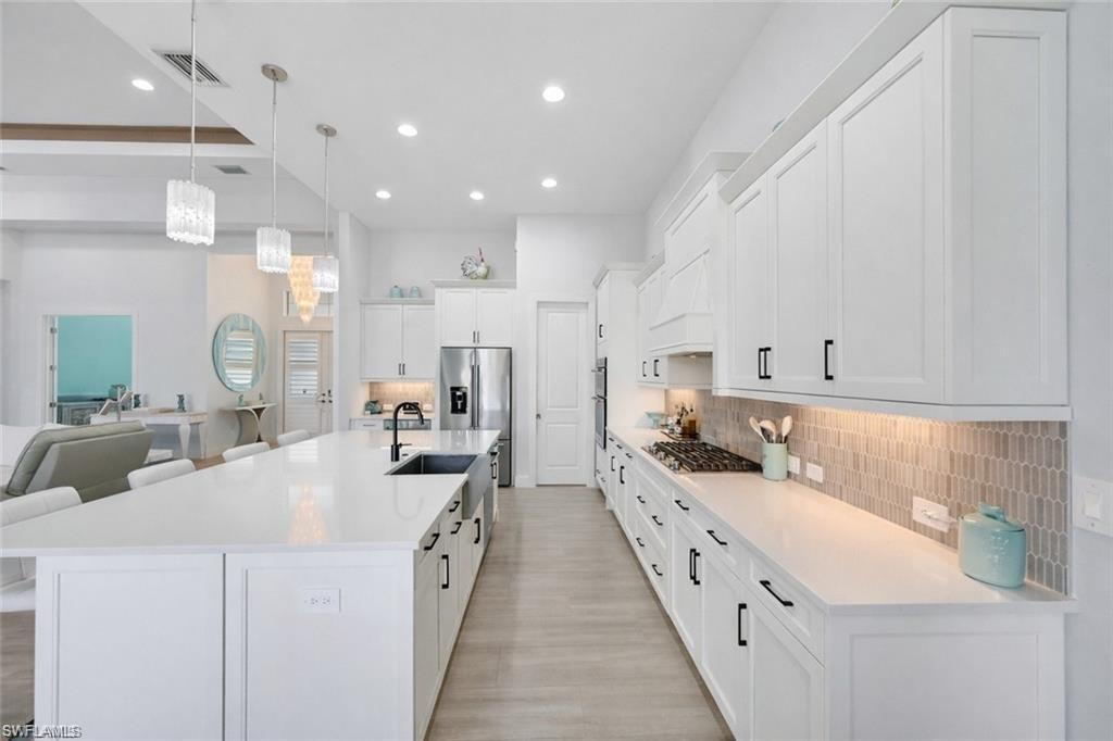 14338 Laguna Springs LN