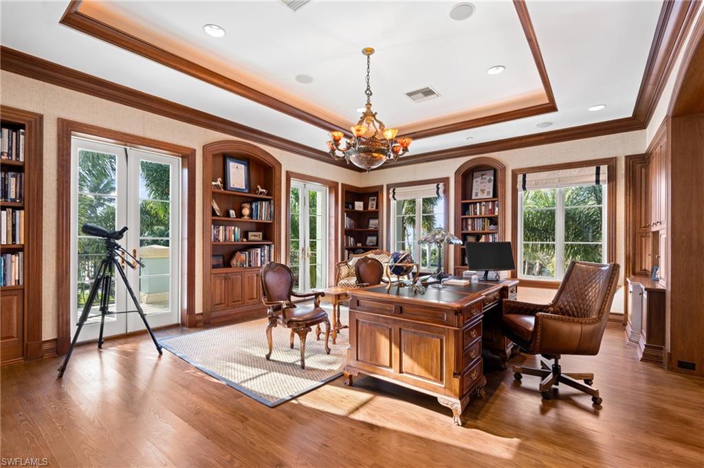 40 5th AVE S