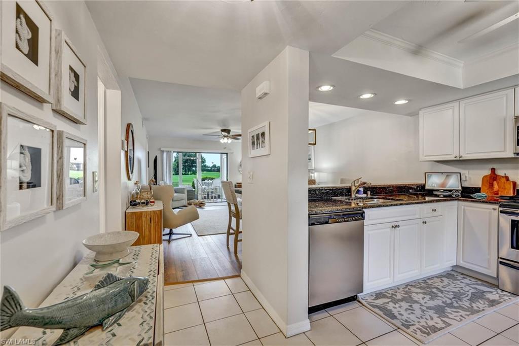 7340 Saint Ives WAY 3102
