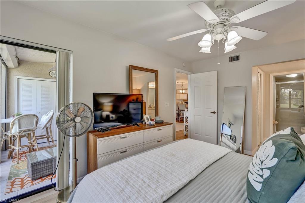 7340 Saint Ives WAY 3102
