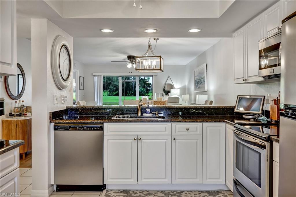 7340 Saint Ives WAY 3102