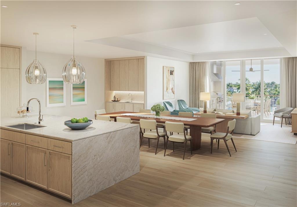 2020 GULF SHORE BLVD N UNIT E204