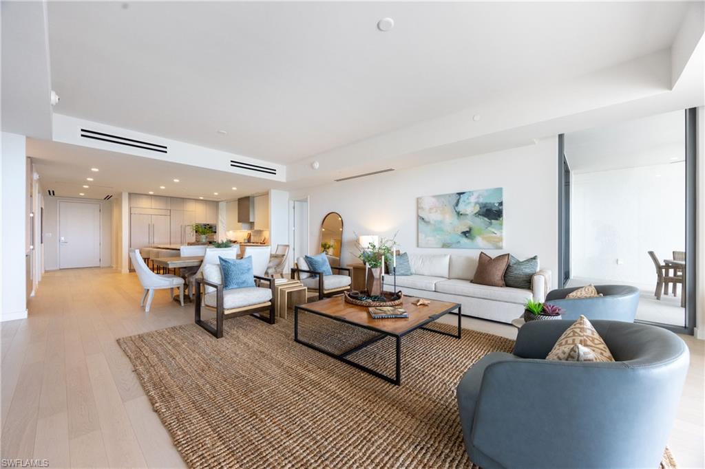 5100 Seagrass BLVD 202