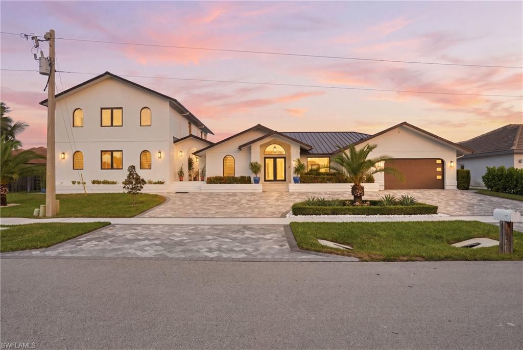 910 Beaver CT
