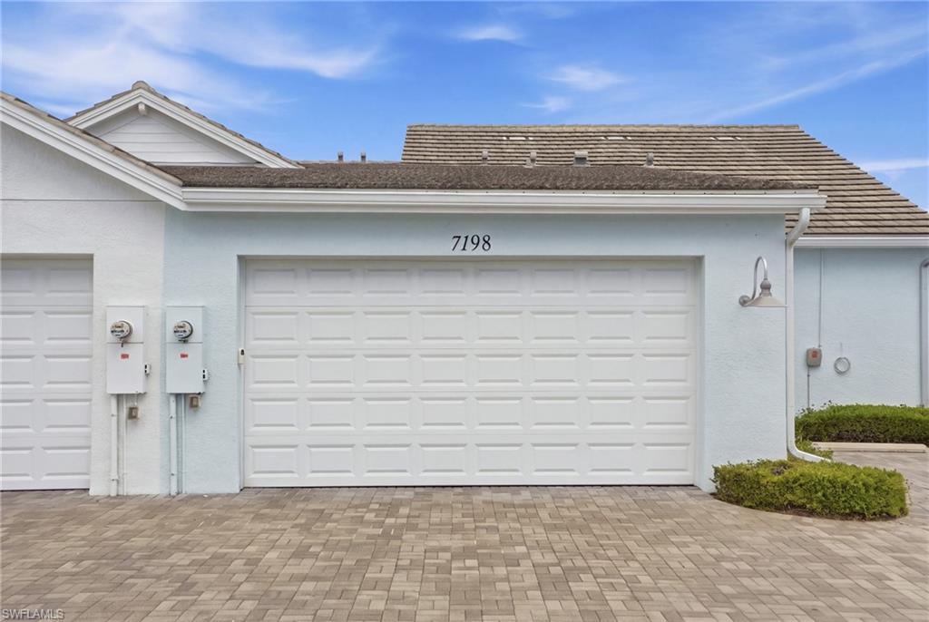 7198 Saona CT
