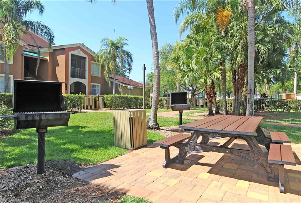 1160 Reserve WAY 305