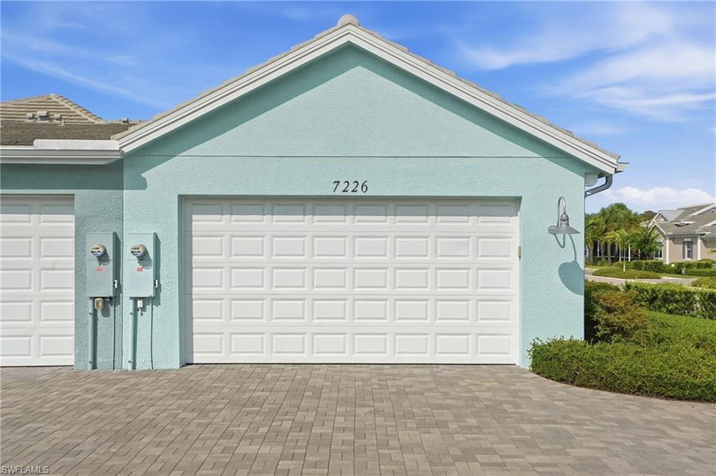 7226 Saona CT