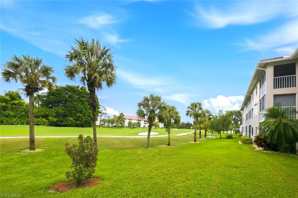6985 Dennis CIR 204