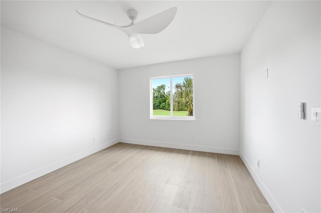6985 Dennis CIR 204
