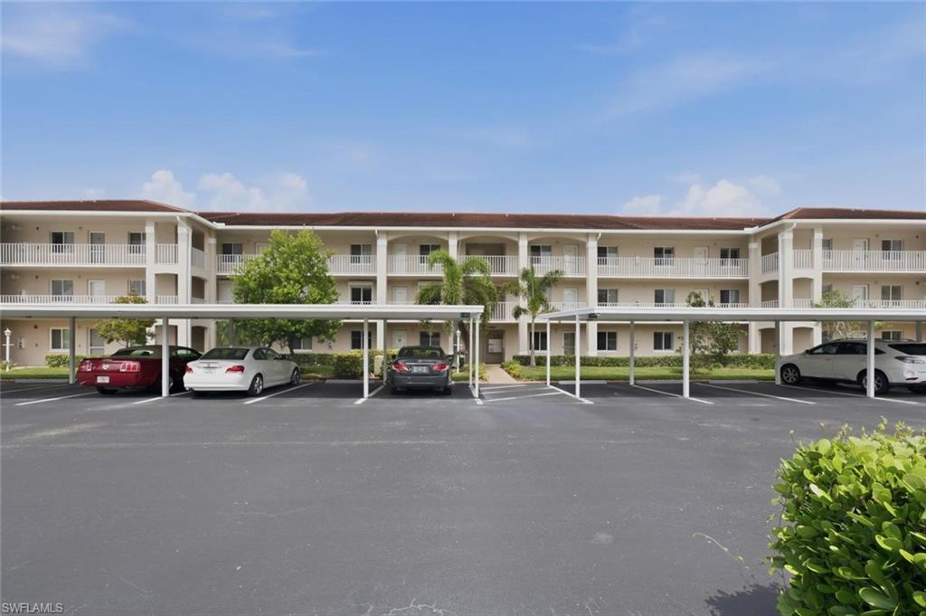 6985 Dennis CIR 204
