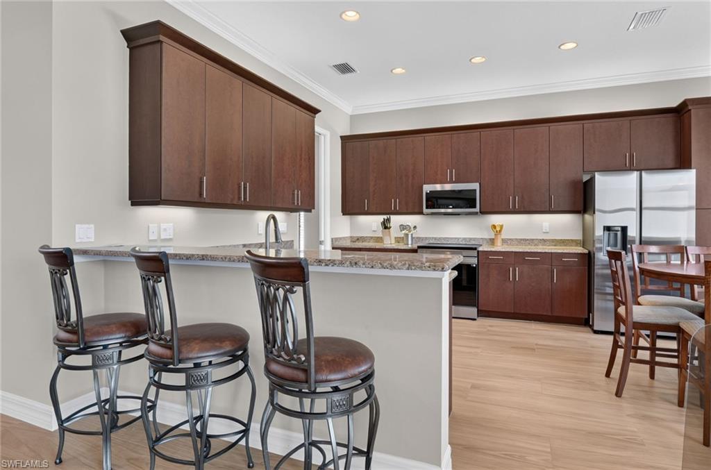 6571 Monterey PT