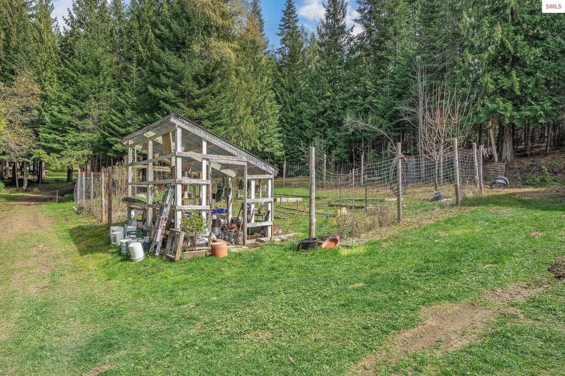 5239 N Riley Creek Rd