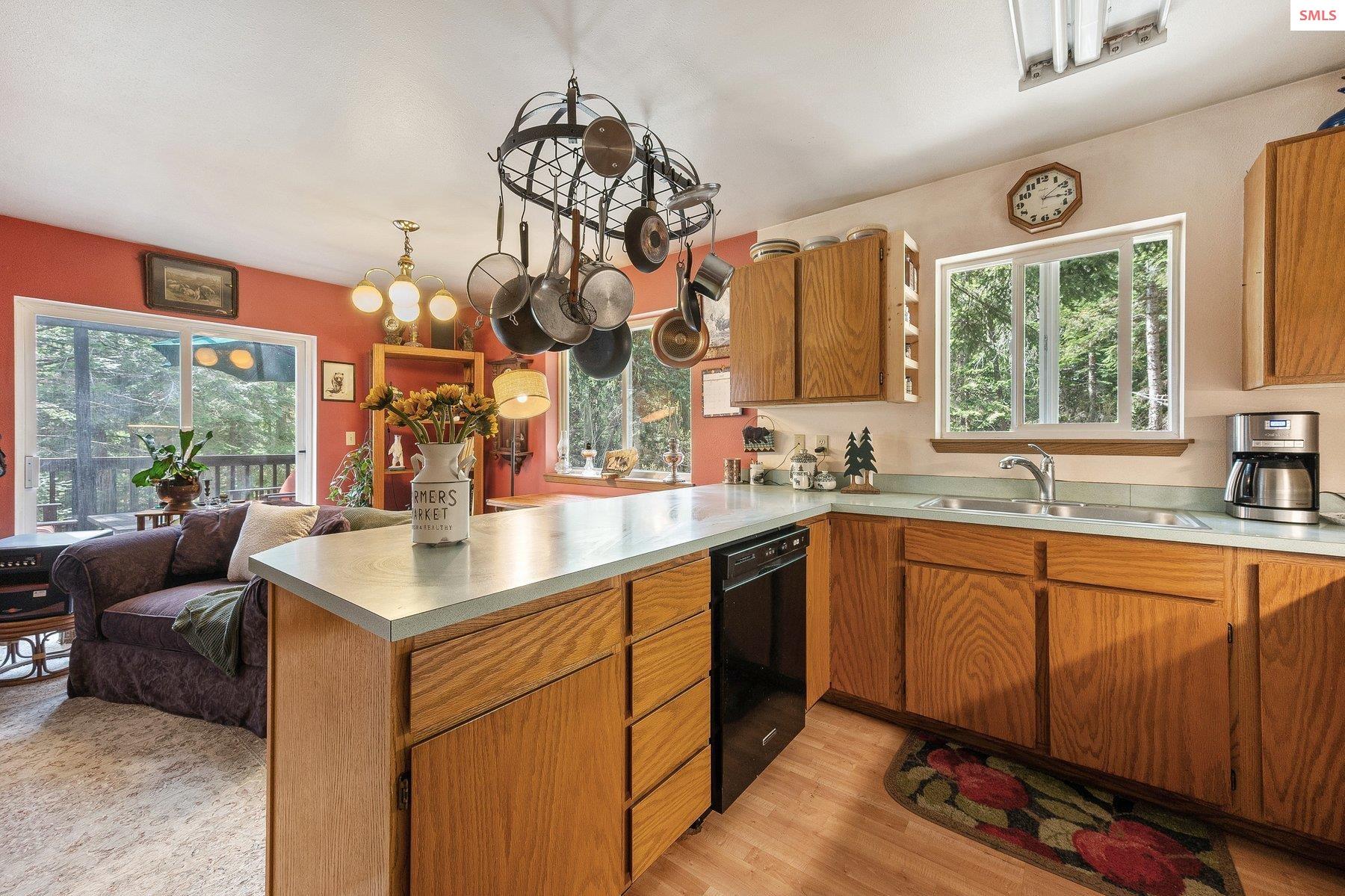 5239 N Riley Creek Rd