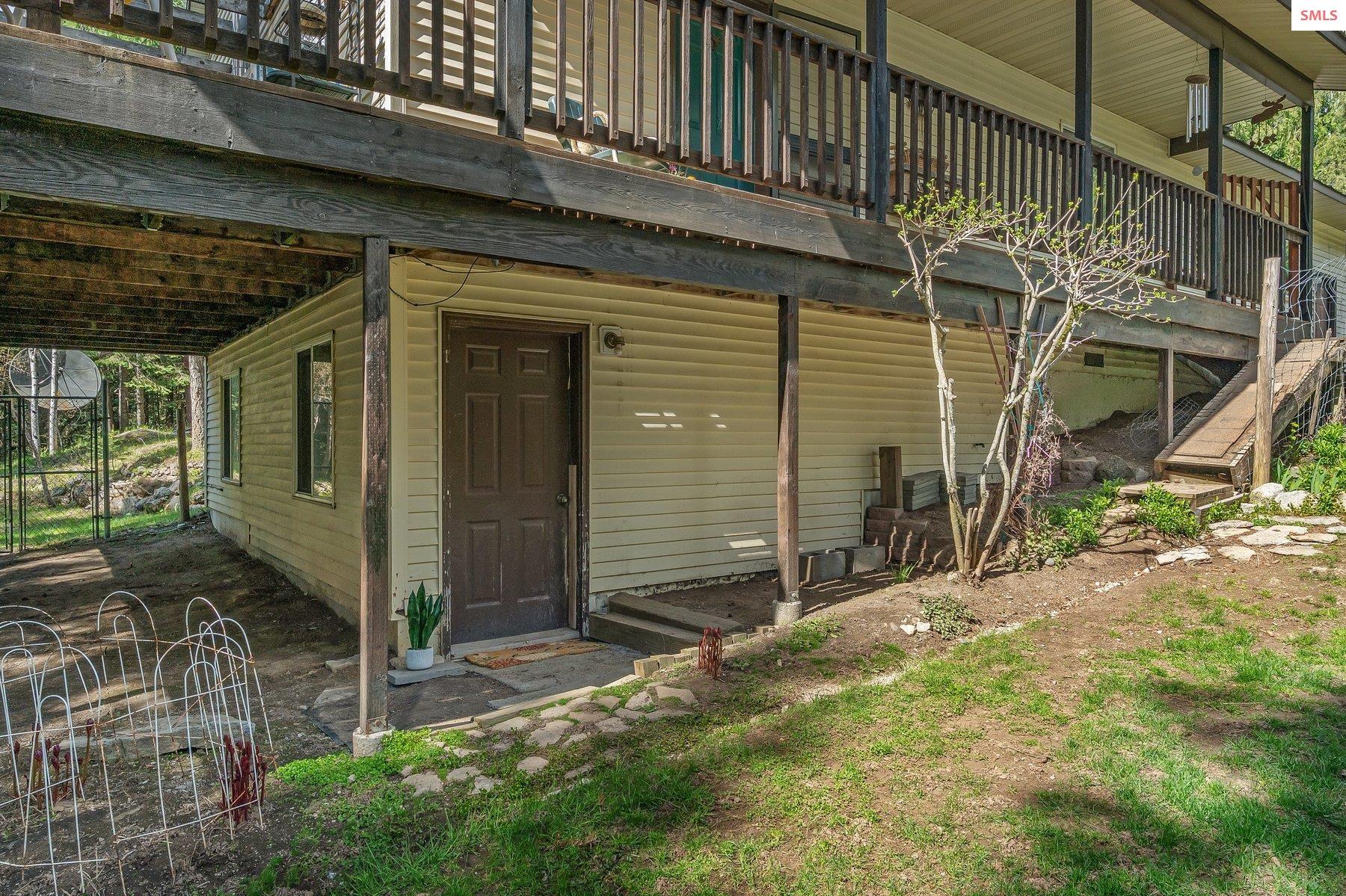 5239 N Riley Creek Rd