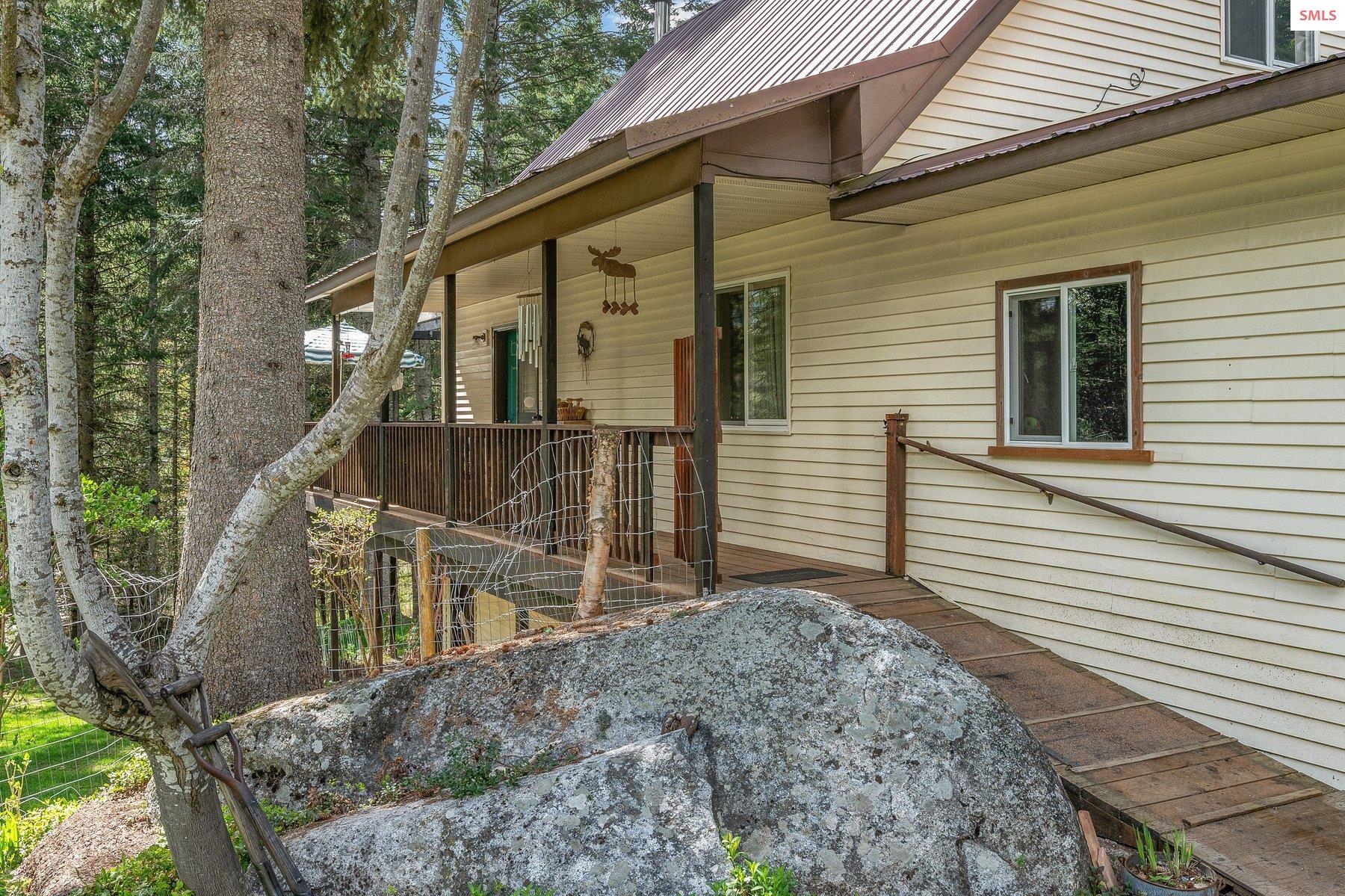 5239 N Riley Creek Rd